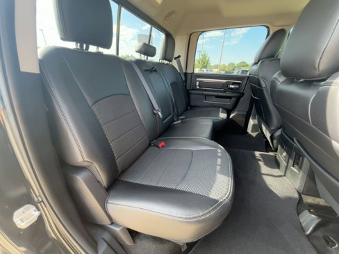 Used 2016 RAM 1500 Sport image 26