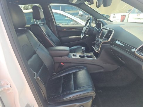 Used 2015 Jeep Grand Cherokee Overland image 20
