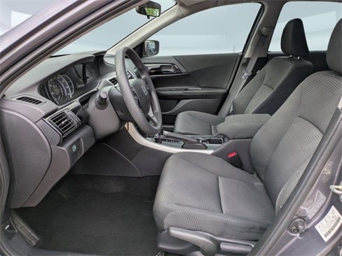 Used 2017 Honda Accord LX image 20