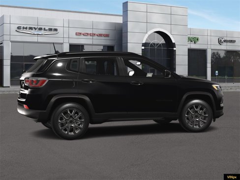 New 2025 Jeep Compass Latitude image 33