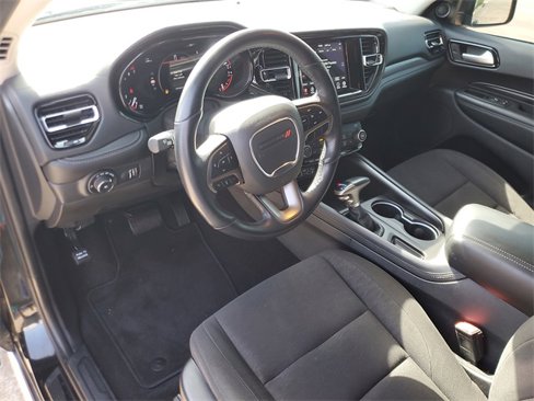 Used 2022 Dodge Durango SXT image 17