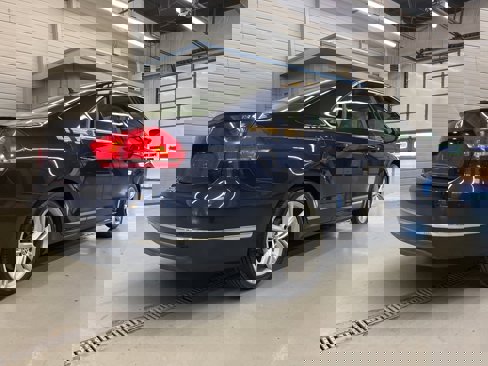 Used 2014 Volkswagen Passat 1.8T SEL Premium image 7