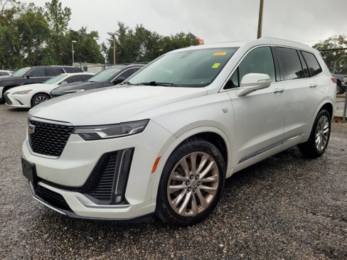 Used 2020 Cadillac XT6 Premium Luxury image 3