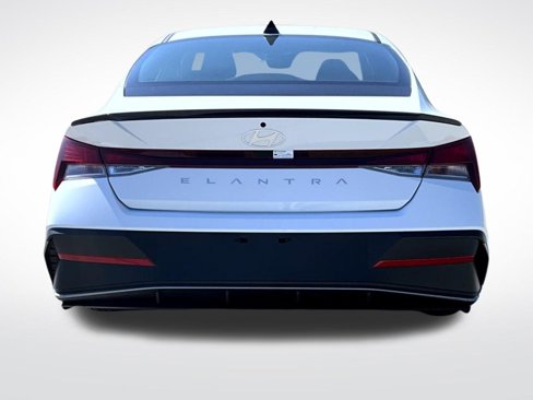 New 2025 Hyundai Elantra Sport image 7