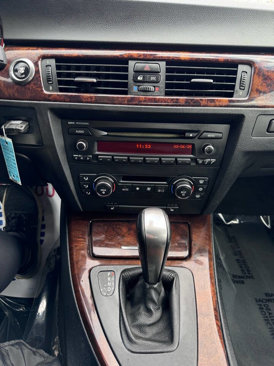 Used 2007 BMW 328i Convertible image 20