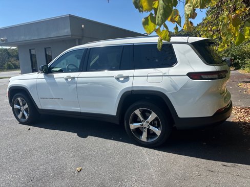 Used 2021 Jeep Grand Cherokee L Limited w/ Luxury Tech Group II image 5