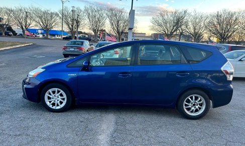 Used 2012 Toyota Prius V Two image 7