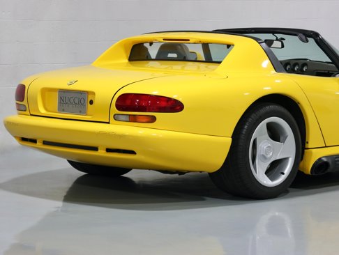 Used 1995 Dodge Viper RT/10 image 21
