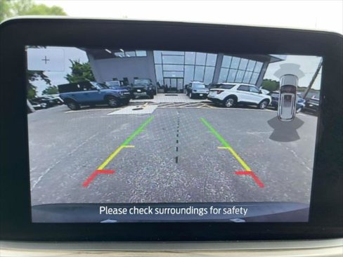 Used 2020 Ford Escape Titanium image 28
