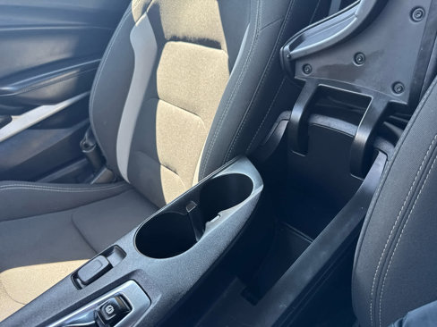 Used 2019 Chevrolet Camaro LS image 27