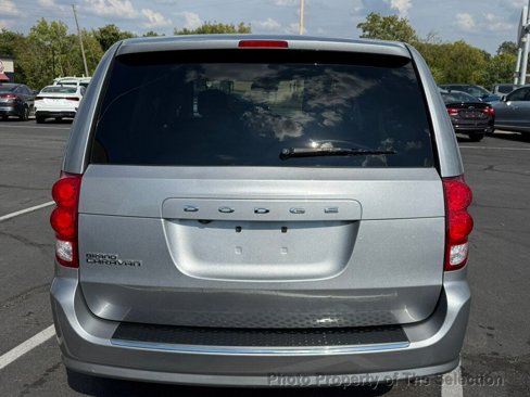 Used 2019 Dodge Grand Caravan SE image 13