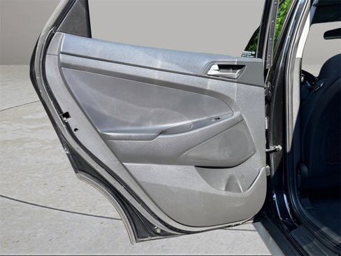 Used 2017 Hyundai Tucson Sport image 22