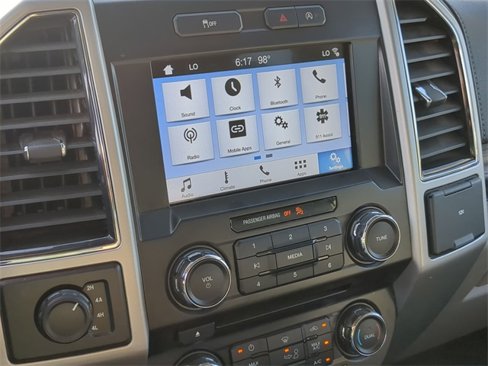 Used 2018 Ford F150 Lariat image 30