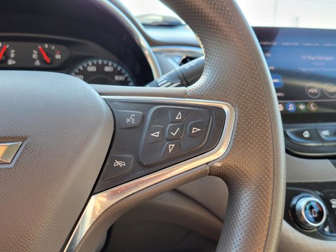 Used 2020 Chevrolet Malibu LT image 22