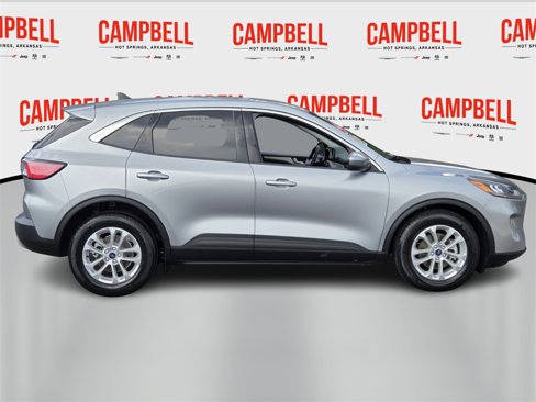 Used 2021 Ford Escape SE image 2