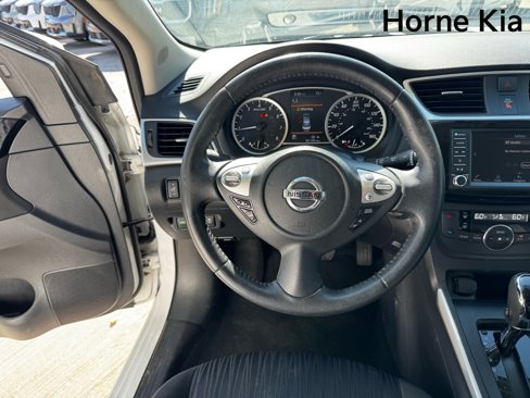 Used 2019 Nissan Sentra SV w/ Special Edition Package image 15