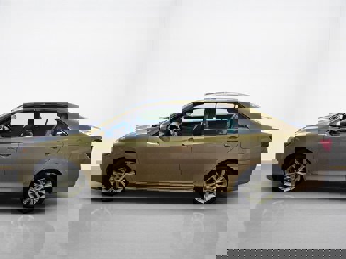 Used 2012 Toyota Camry XLE image 6