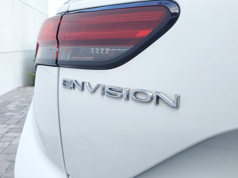 Used 2022 Buick Envision Essence w/ Safety Package image 8