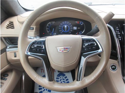 Used 2018 Cadillac Escalade Platinum image 9