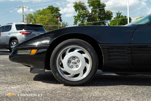 Used 1992 Chevrolet Corvette Convertible image 15