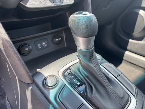 Used 2021 Hyundai Kona SE image 9