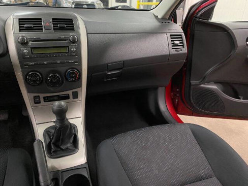 Used 2010 Toyota Corolla S image 19