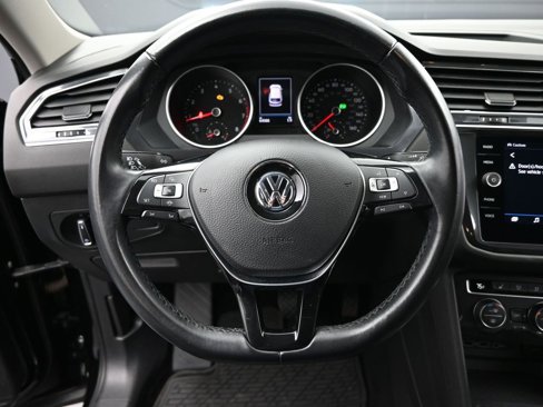 Used 2019 Volkswagen Tiguan SE w/ 3rd Row Seat Package image 15