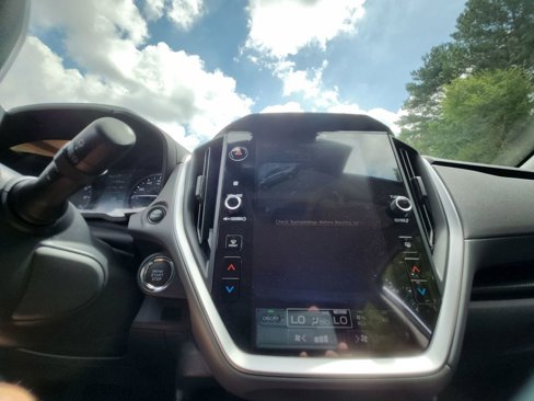 Used 2024 Subaru Crosstrek 2.0i Premium image 19