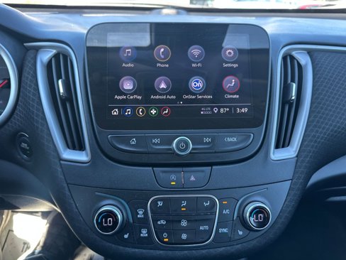 Used 2023 Chevrolet Malibu LT image 21