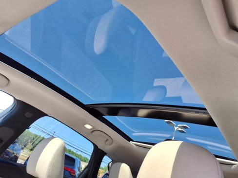 Used 2019 INFINITI QX50 Essential w/ Premium Heat Package image 6