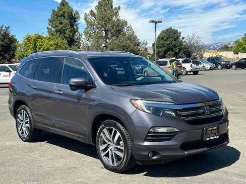 Used 2018 Honda Pilot Touring image 7