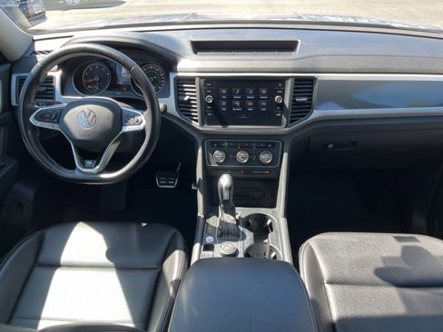 Used 2021 Volkswagen Atlas SE image 6