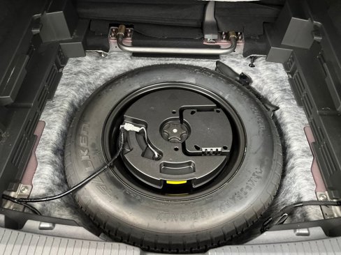 Used 2024 Nissan Rogue SV image 33