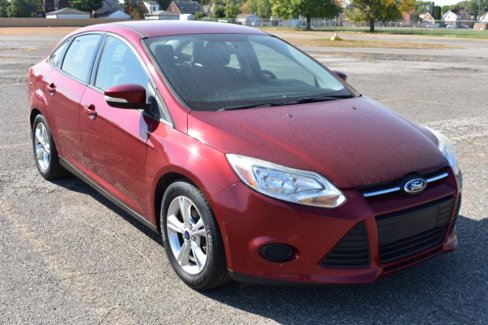 Used 2014 Ford Focus SE image 2