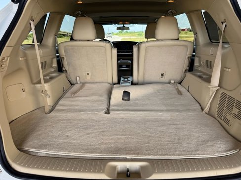 Used 2016 Toyota Highlander Limited image 26
