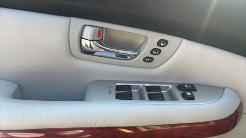 Used 2007 Lexus RX 400h AWD image 30