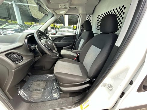 Used 2019 RAM ProMaster City Tradesman image 17