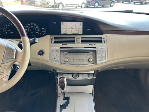Used 2010 Toyota Avalon XL image 22