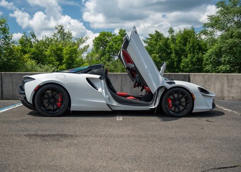 New 2025 McLaren Artura Spider image 14