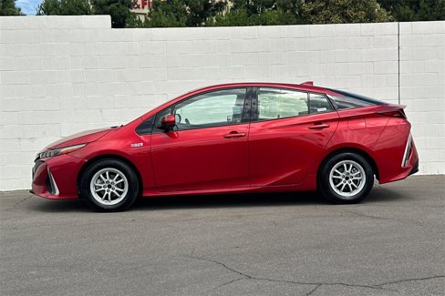 Used 2019 Toyota Prius Prime Premium image 9