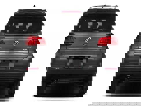 Used 2016 Volkswagen Tiguan R-Line image 7