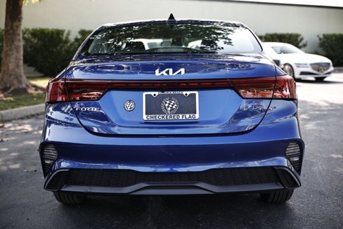 Used 2022 Kia Forte LXS image 10