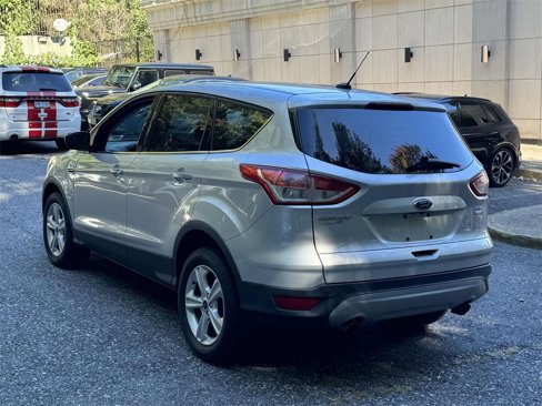 Used 2014 Ford Escape SE image 4