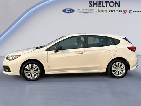 Used 2021 Subaru Impreza 2.0i image 2