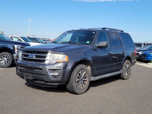 Used 2015 Ford Expedition XLT image 1
