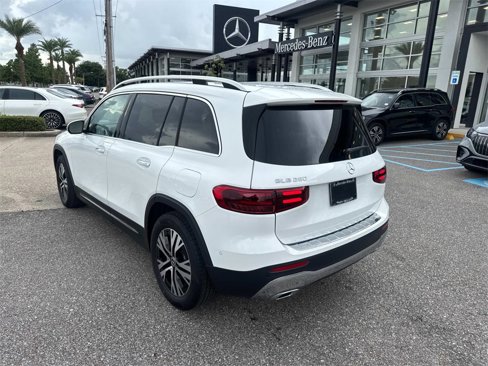 Used 2025 Mercedes-Benz GLB 250 image 5