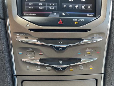 Used 2014 Lincoln MKX AWD w/ Equipment Group 101A image 27