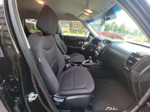 Used 2019 Kia Soul image 14