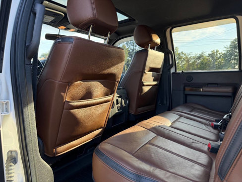 Used 2016 Ford F350 Platinum w/ FX4 Off-Road Package image 18