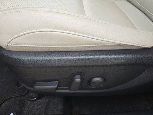 Used 2021 Kia Seltos SX w/ SX Sunroof Package image 9